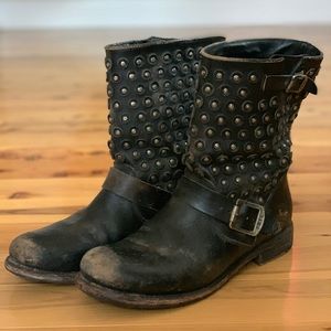 Frye Jenna Disc Short Moto Boot